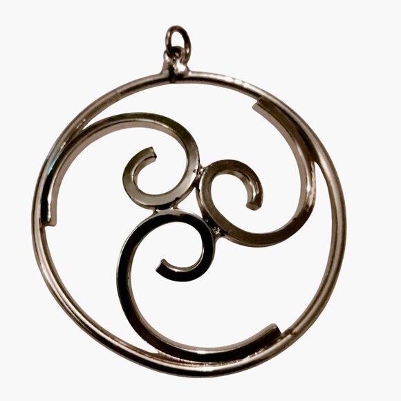 Celtic Spiral Pendant Trinity Charm Open Circle Swirl  Jewelry Making Supply - Picture 1 of 4